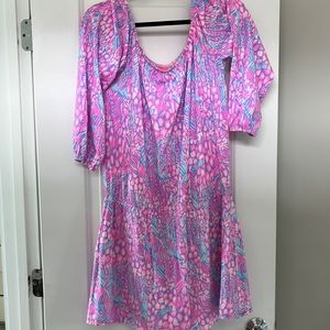 Lilly off the shoulder romper. Has shorts underneath. Only worn once. Size XL